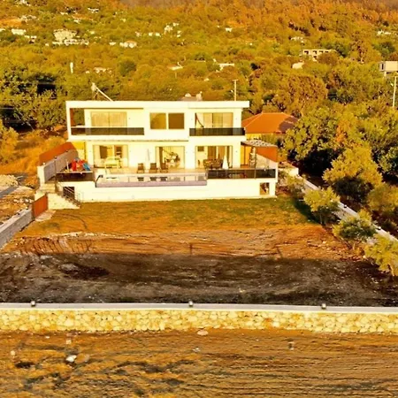 Uzumlu Village 3 Bedroom - 2180 Kalkan