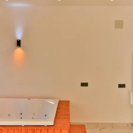 Uzumlu Village 3 Bedroom - 2180