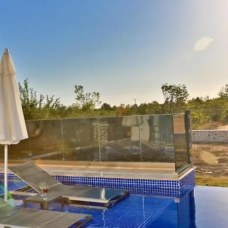 Uzumlu Village 3 Bedroom - 2180 *