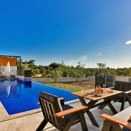 Uzumlu Village 3 Bedroom - 2180 Villa Kalkan