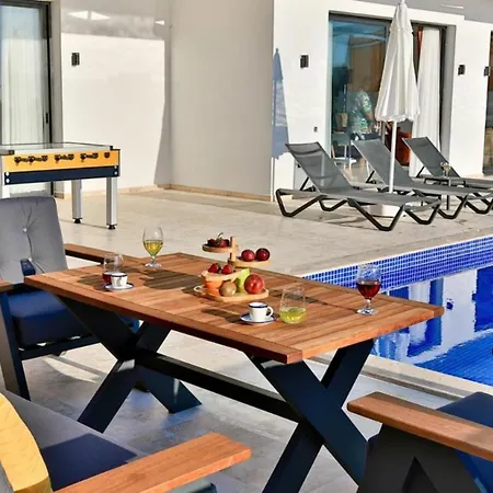 Uzumlu Village 3 Bedroom - 2180 * Калкан