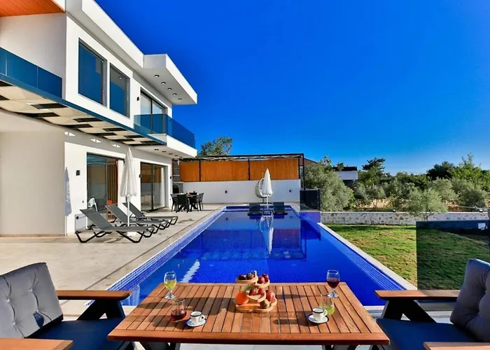 Uzumlu Village 3 Bedroom - 2180 Villa Kalkan