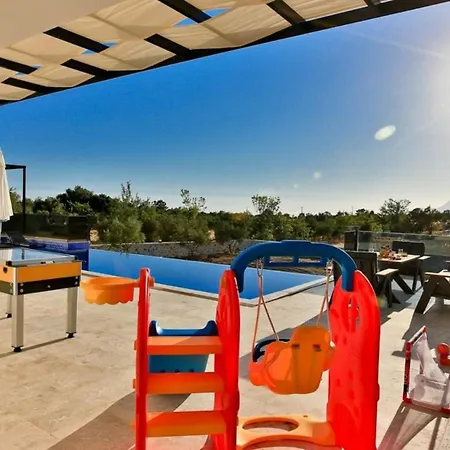 Uzumlu Village 3 Bedroom - 2180