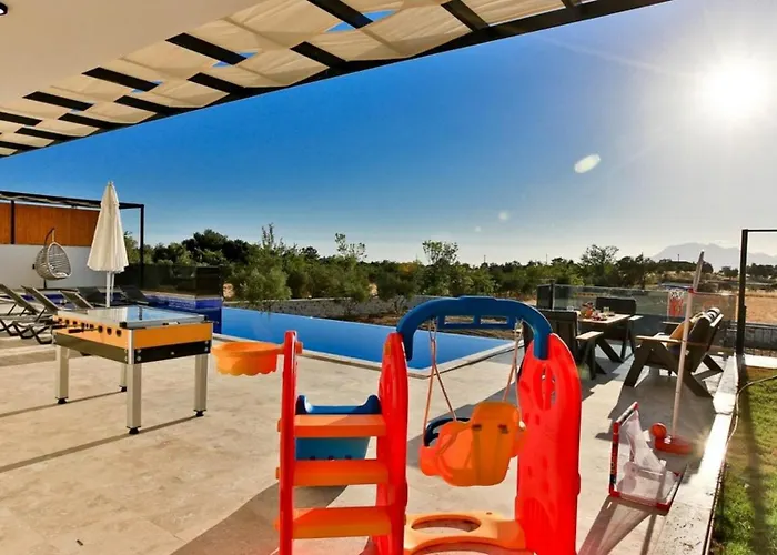 Uzumlu Village 3 Bedroom - 2180